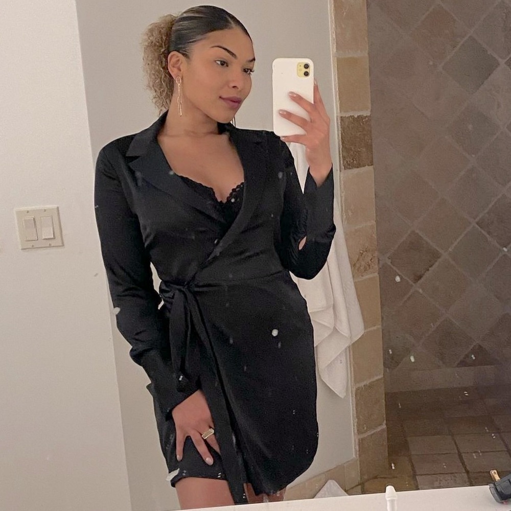 GUESS wrap dress